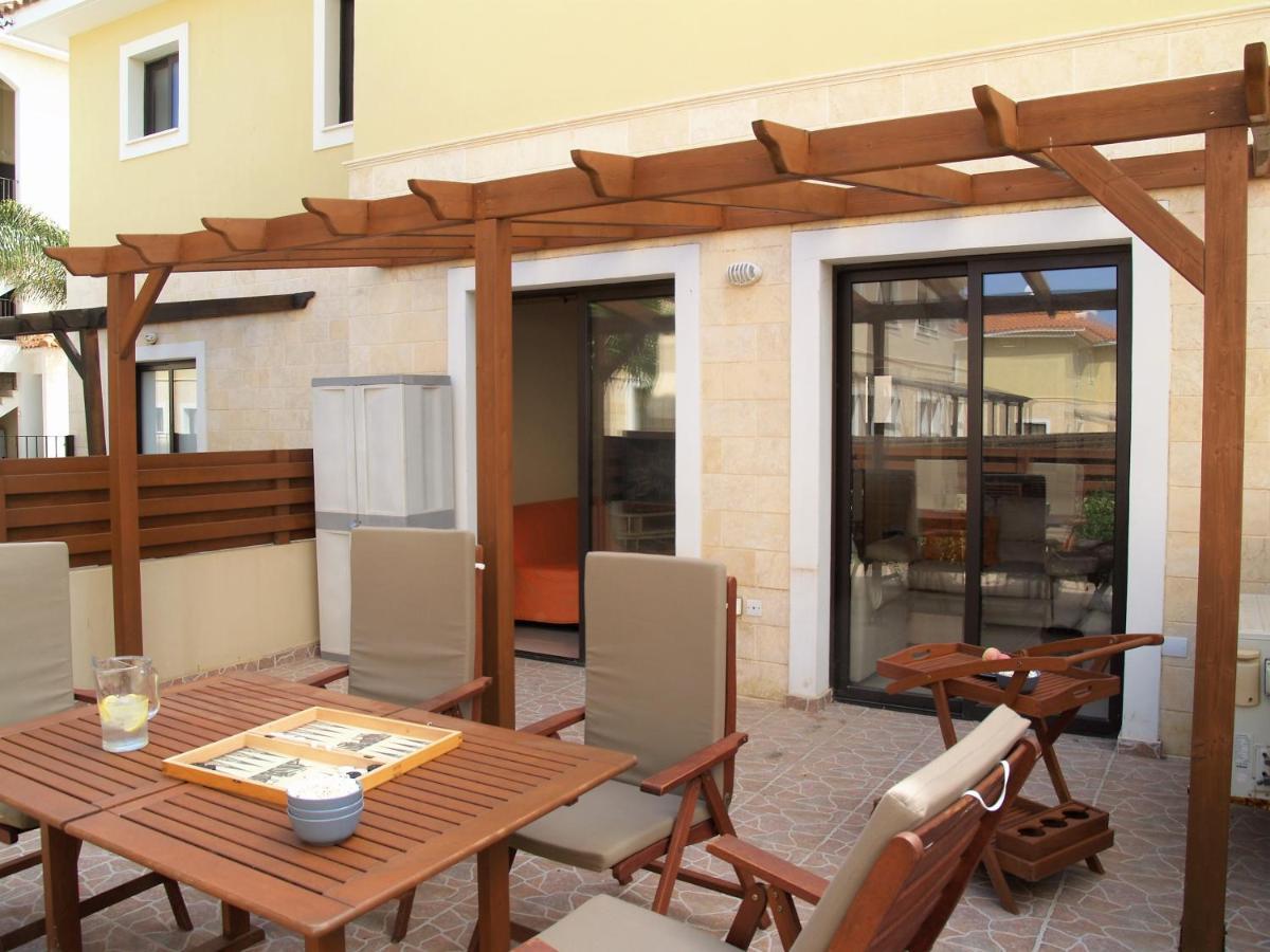 Kyklades Resort & Spa Paralimni Dış mekan fotoğraf
