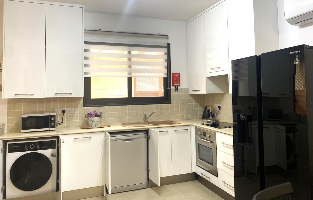 Kyklades Resort & Spa Paralimni Dış mekan fotoğraf
