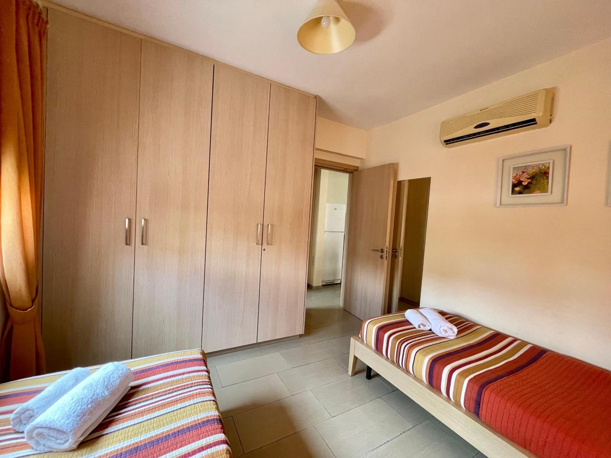 Kyklades Resort & Spa Paralimni Dış mekan fotoğraf